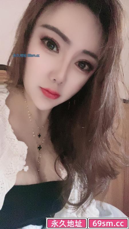 古镇巨乳老师