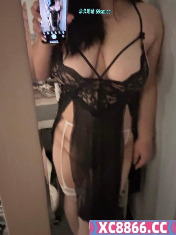于洪广场附近泻火少妇