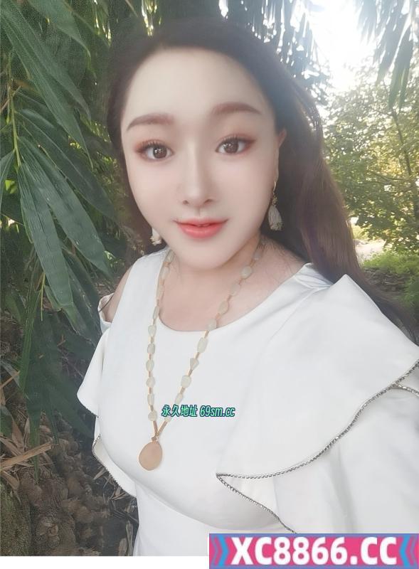 抓龙筋白虎少妇