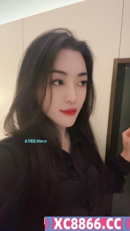 长腿少妇