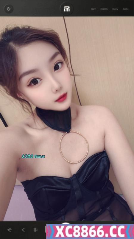 越溪性感小魔女