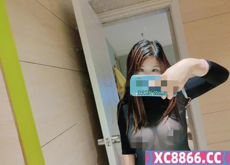 汉口大胸小姐姐