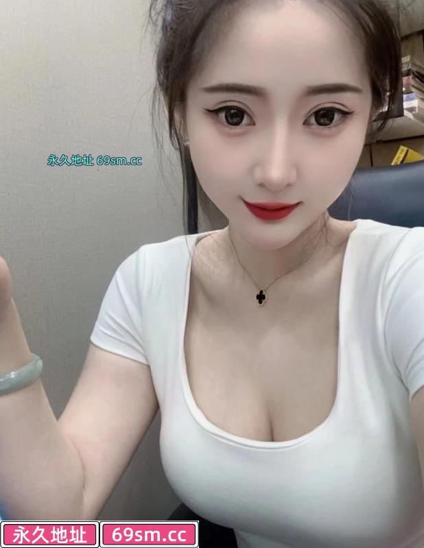 美乳菠萝蜜