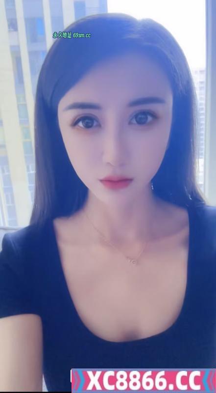 小御姐安初夏回来了