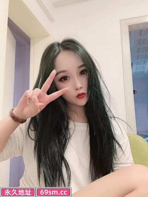 可舌吻的美女小姐姐