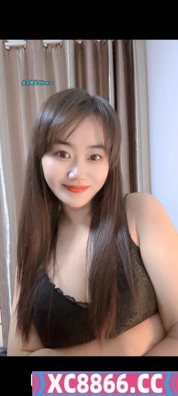 西苑大胸萌妹子