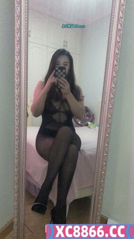 巨乳肥臀少妇思思