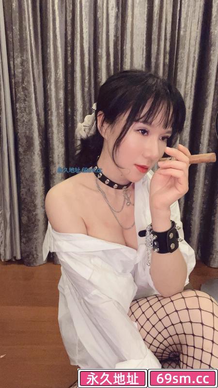性感长舌少妇叶子