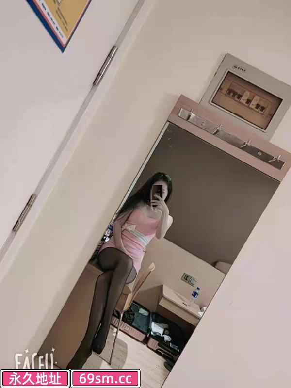 青羊区长腿小姐姐