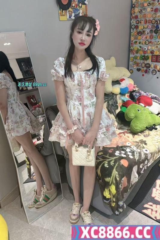 邻家好态度小少妇