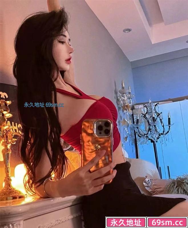 神颜骚女