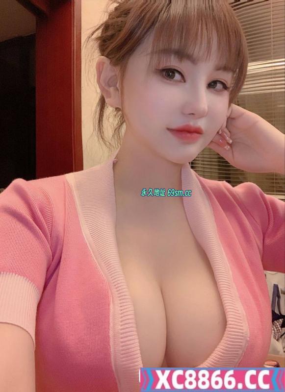 服务系巨乳骚煊煊