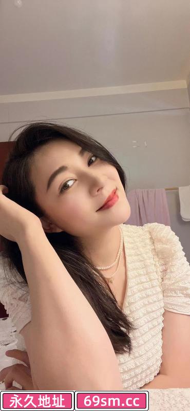 南油温柔大奶乐儿