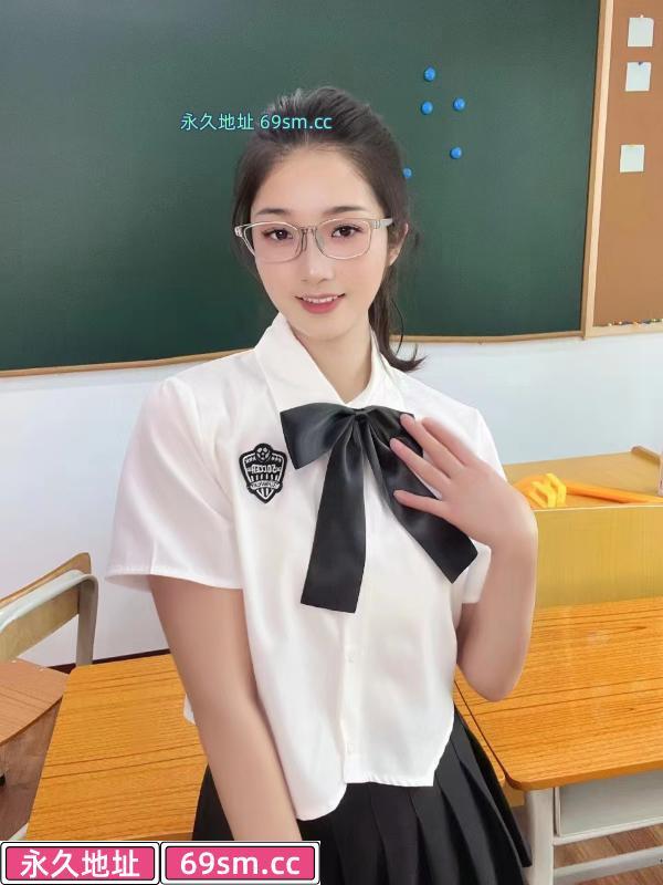 宝安西乡眼睛妹妹