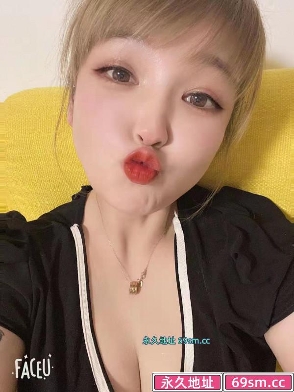 肉嘟嘟小少妇玫瑰