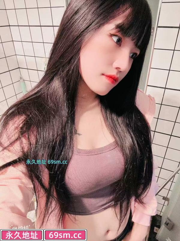 江岸小美