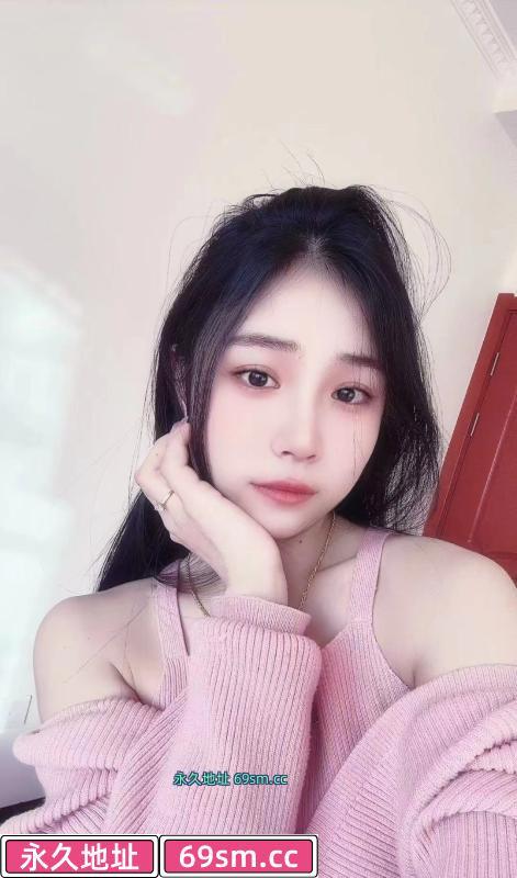 性感年轻宝儿妹子