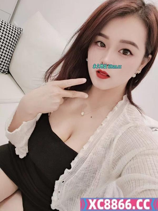 罗湖丰满圆润黑丝温妮