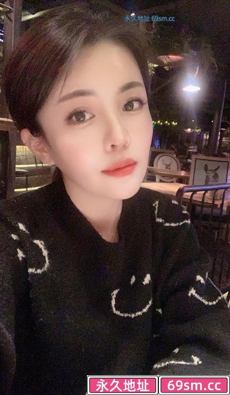个体户小美女