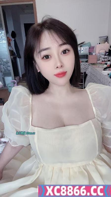 短发御姐艾琳