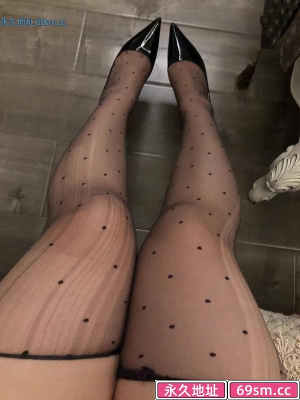 丰满小少妇