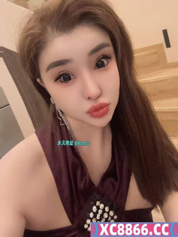 香坊玉足少妇