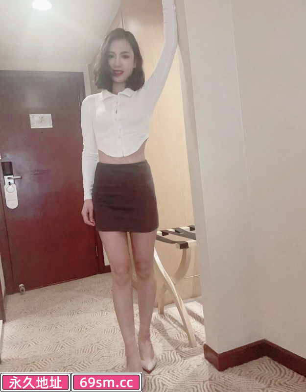靓女喵喵
