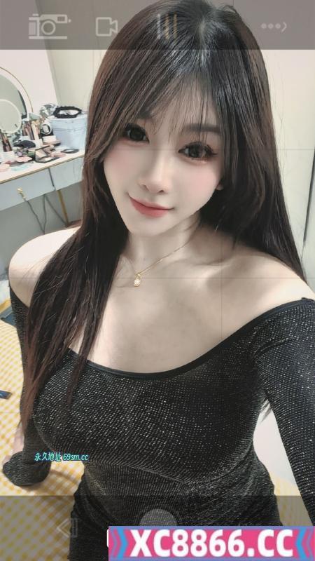 高颜值平安小姐姐