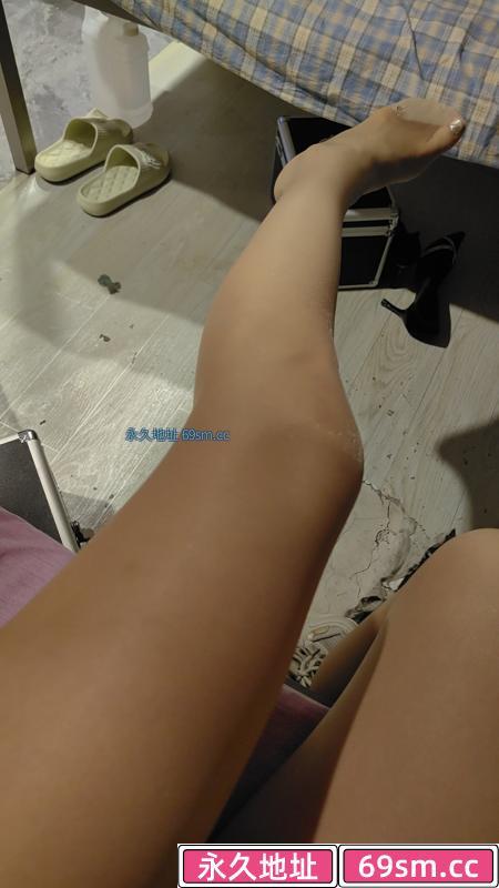 太原的大奶长腿骚女