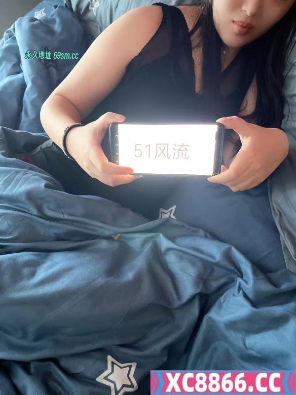 后门小女孩