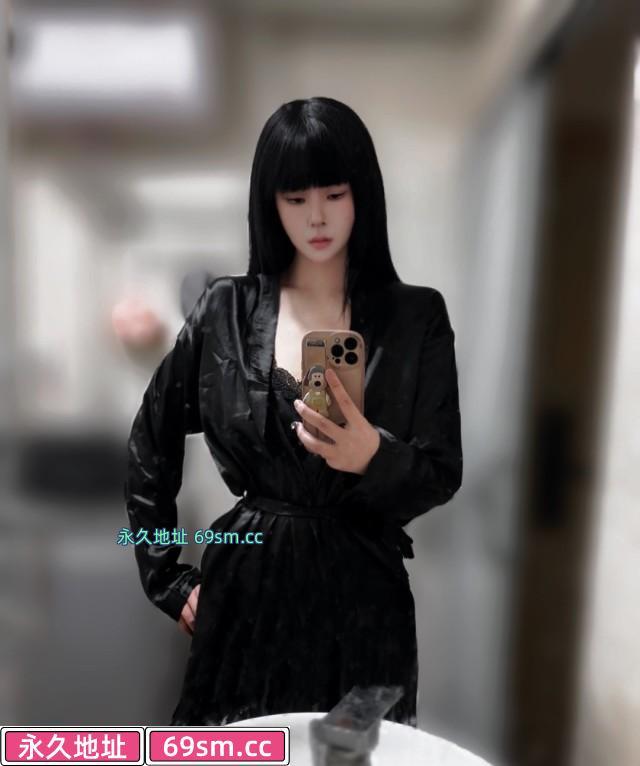汉口火车站车模琦琪