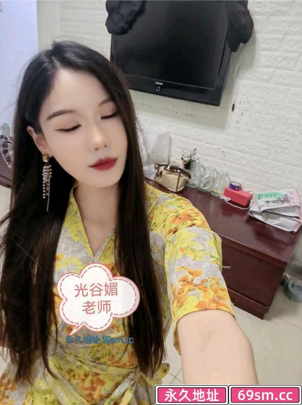光谷步行街眉老师