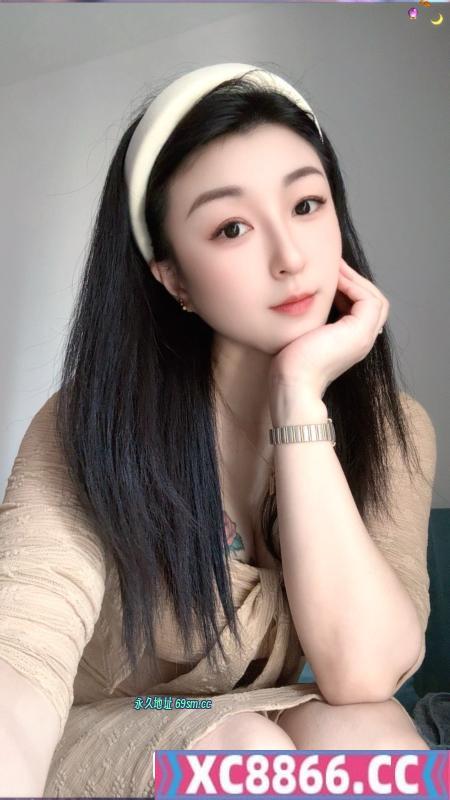 大胸舌吻瑶瑶