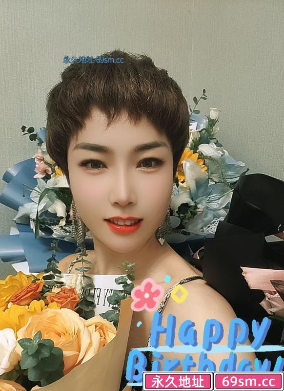 西安体验短发气质少妇