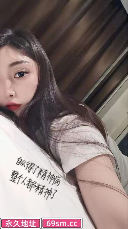 洪山大胸嫩妹