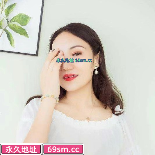 宝安桥头大奶翘臀