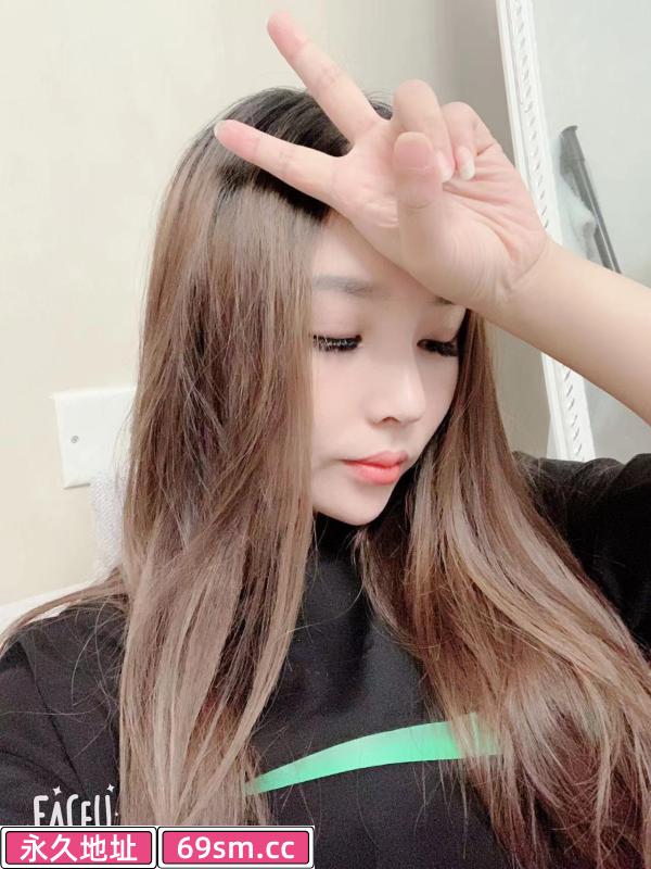 蜀山可舌吻小姐姐