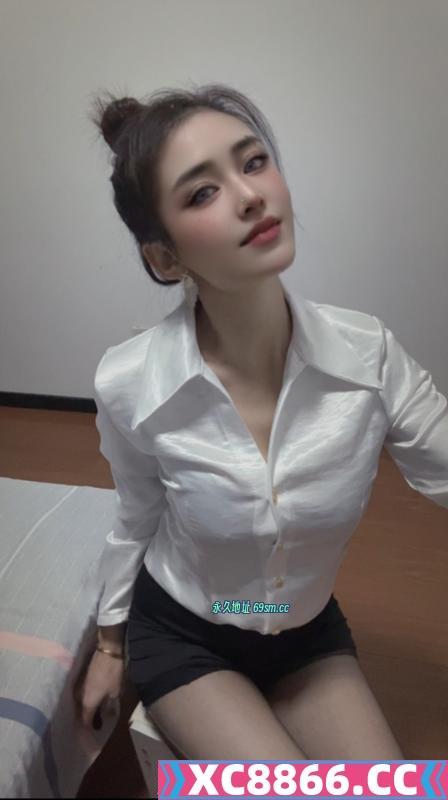 虎丘横塘黑丝长腿曼琳