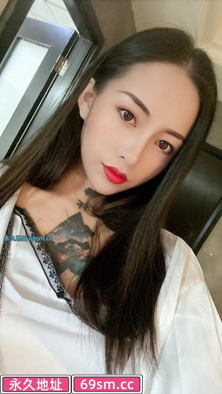 上城纹身妹子
