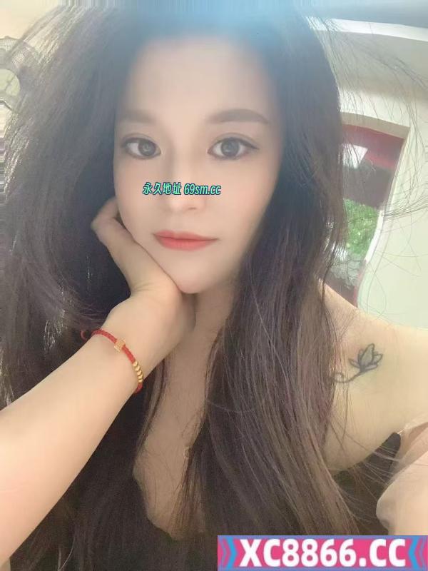 小少妇宛如