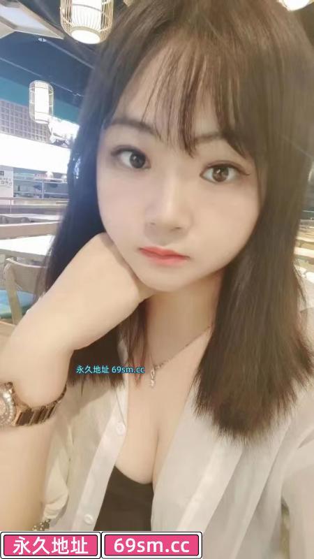 丰满的妞妞