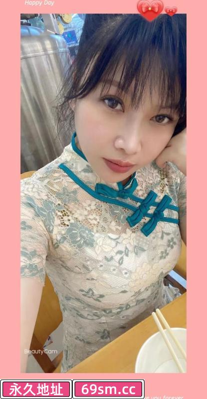 素颜也漂亮小姐姐
