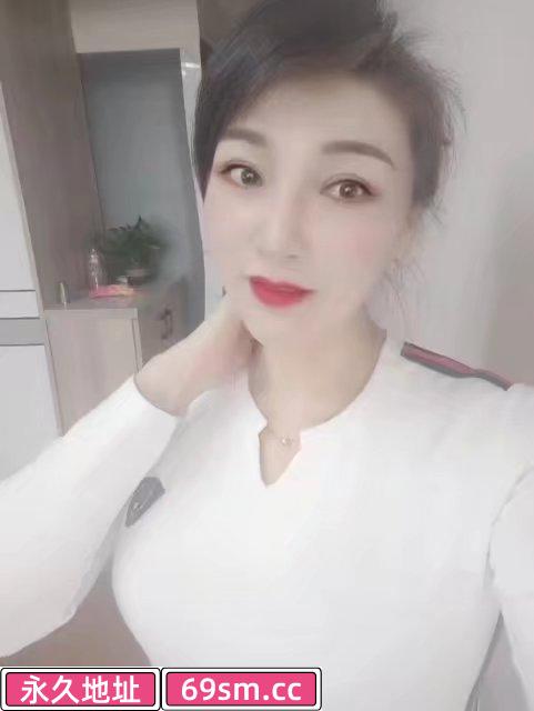 望月公寓微胖少妇沐晴