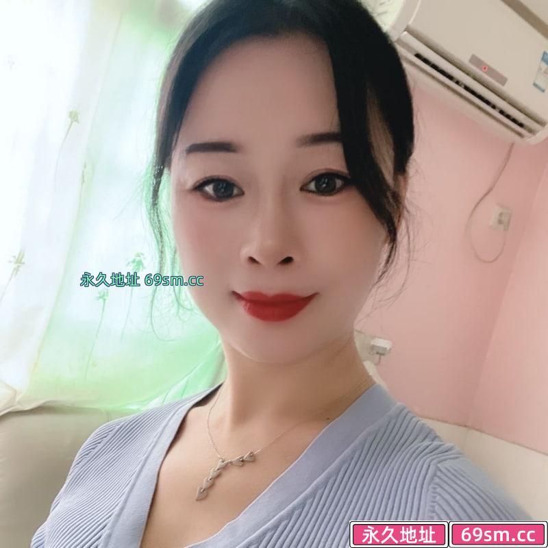 中项洛溪少妇制服口爆