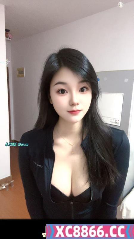 福田腿模小辣椒
