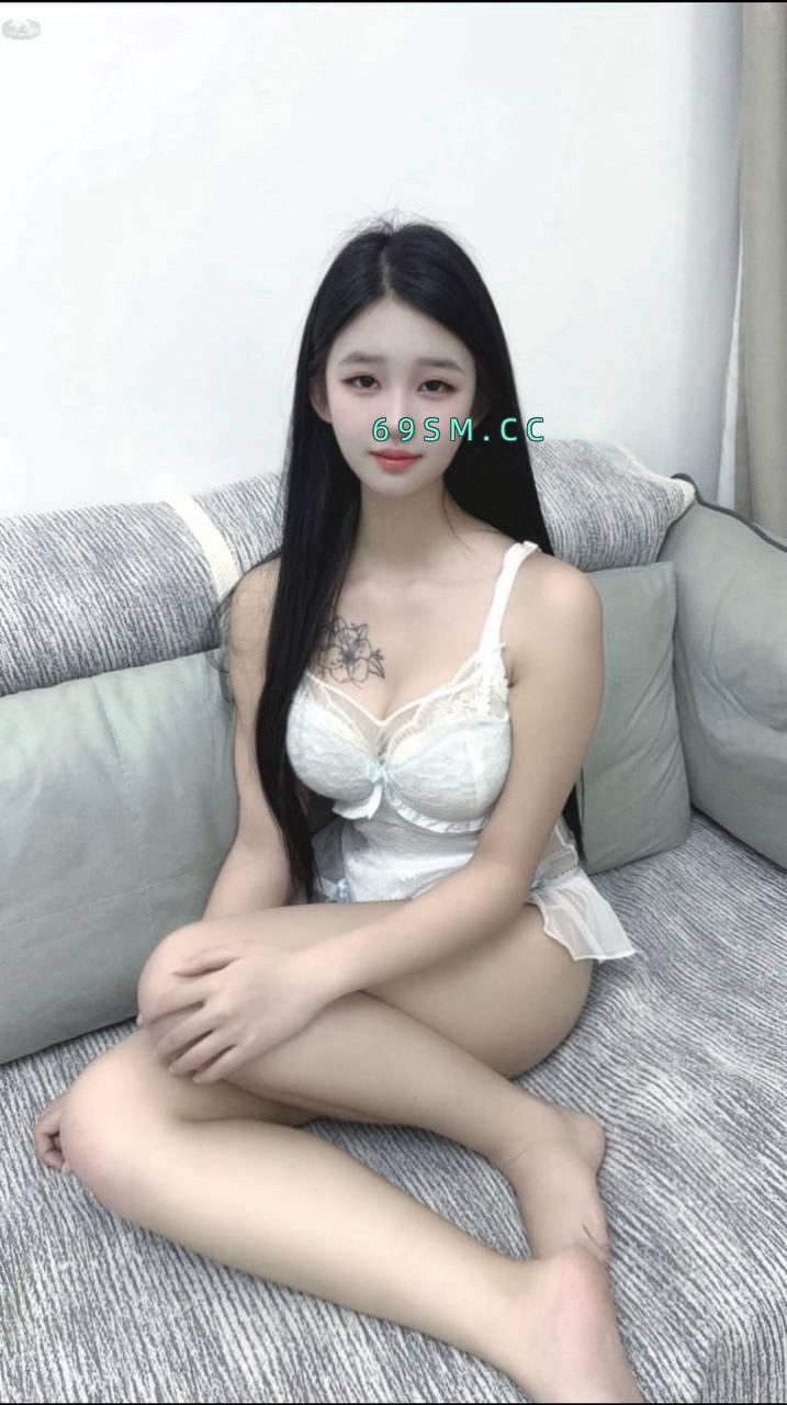 年轻小妹儿服务周到