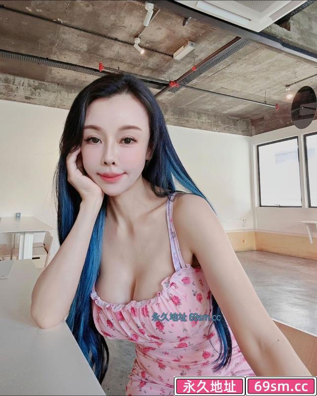 南山区大胸桃子