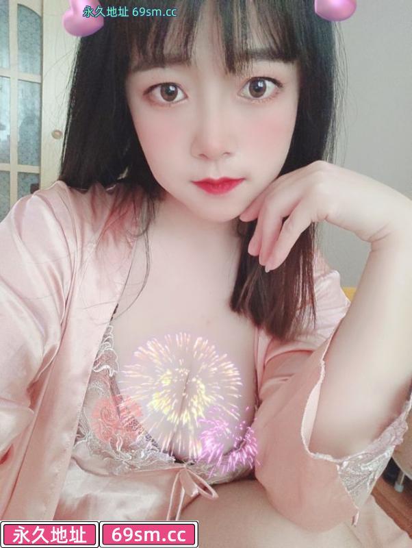 童颜巨乳小贝贝