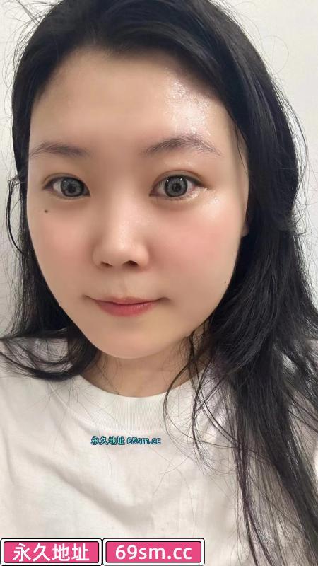 天河个子很高的妹子