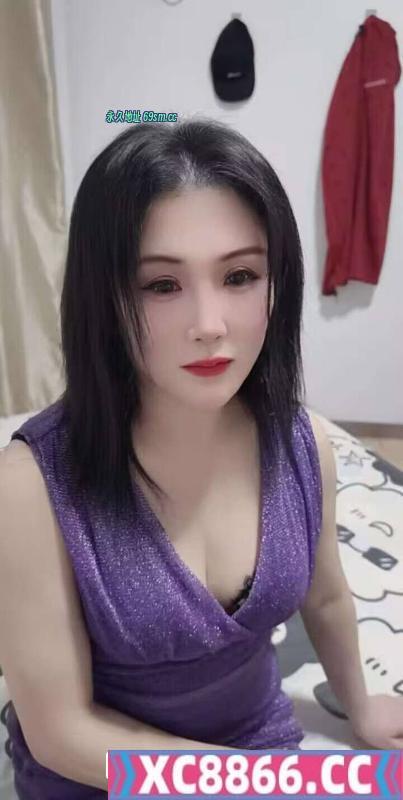 浦东瑜伽一字马少妇